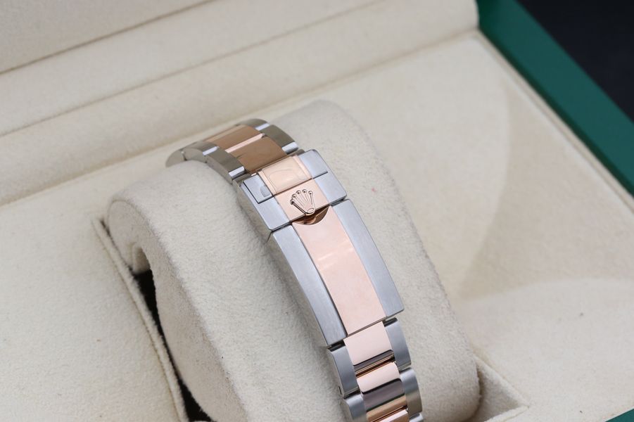 Rolex GMT Master II 126711 CHNR